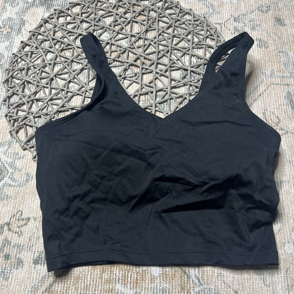 Black padded sports bra